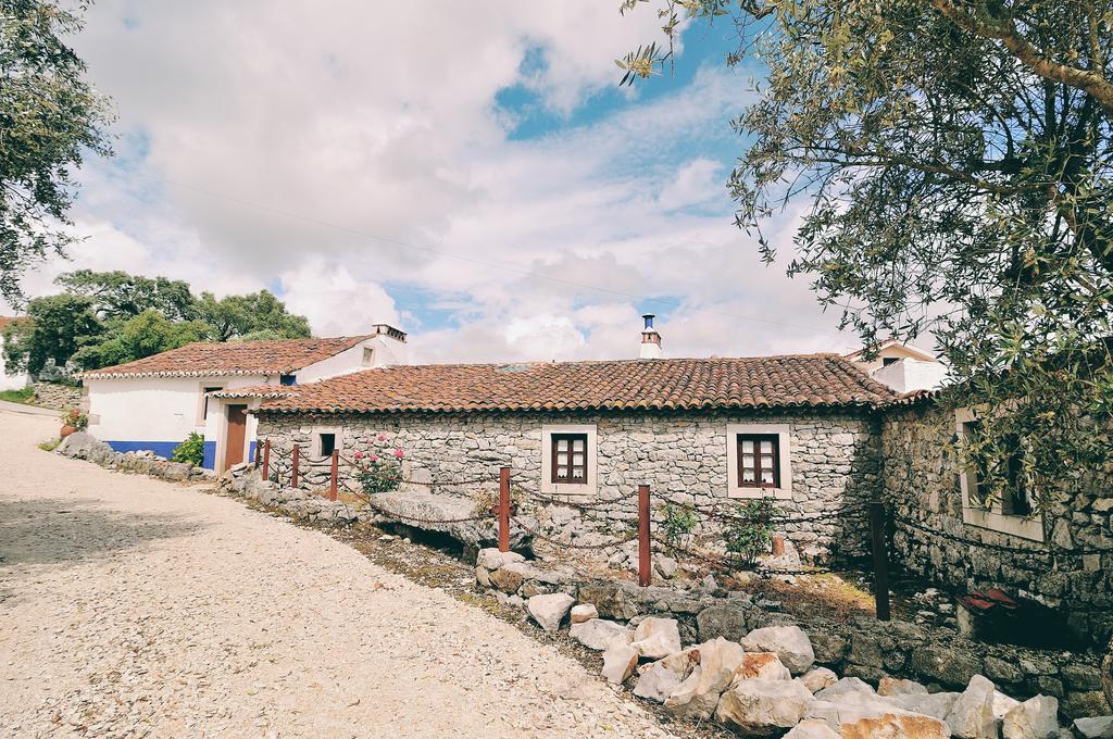 Вілла Casa Do Professor Casais dos Monizes Номер фото