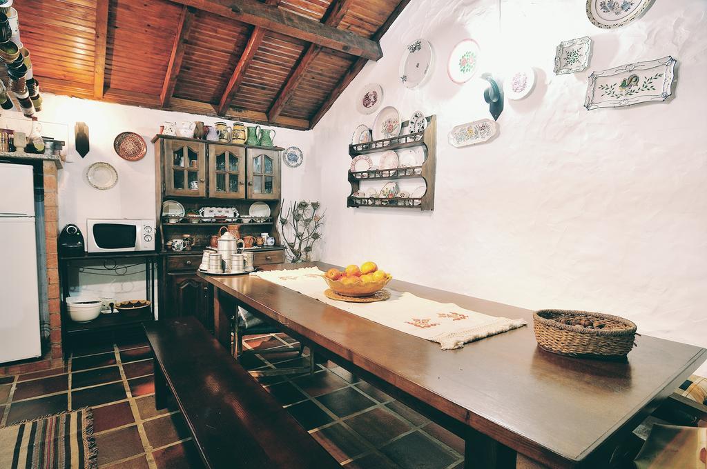 Вілла Casa Do Professor Casais dos Monizes Номер фото