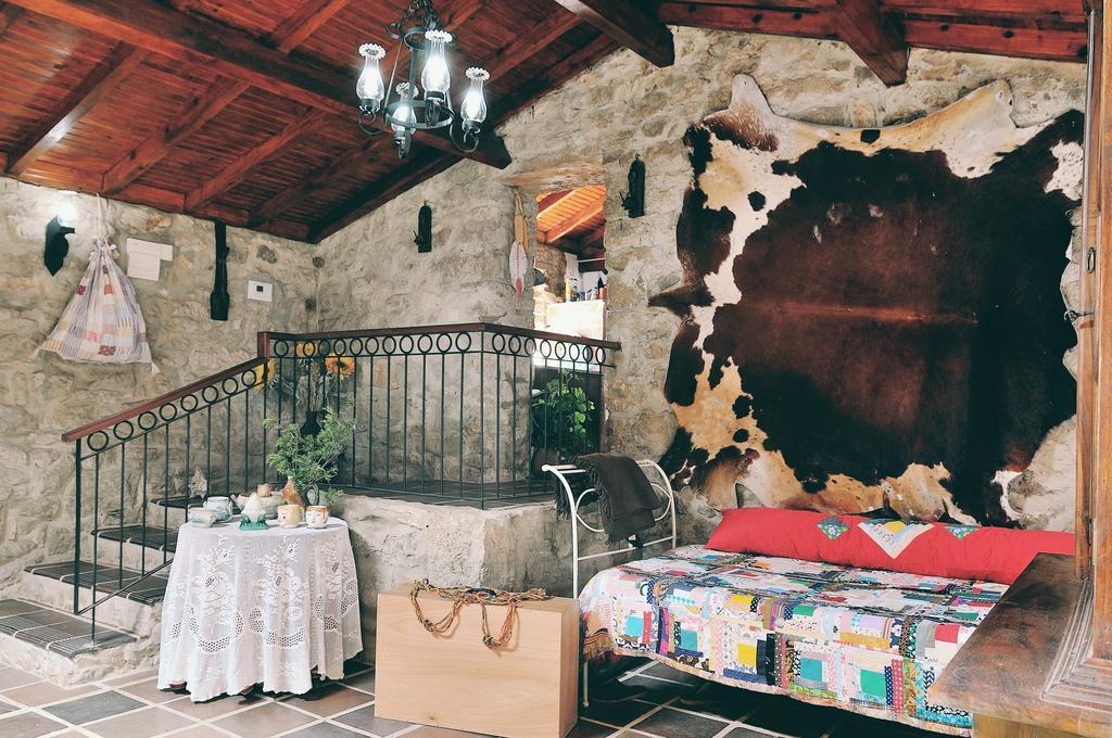 Вілла Casa Do Professor Casais dos Monizes Номер фото