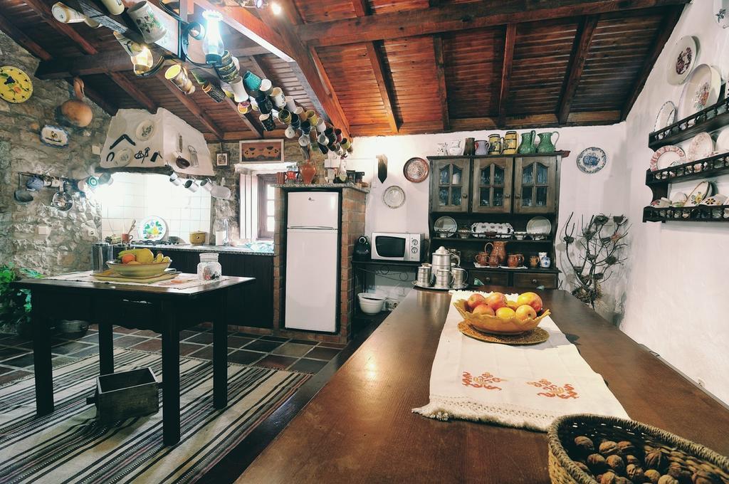 Вілла Casa Do Professor Casais dos Monizes Номер фото